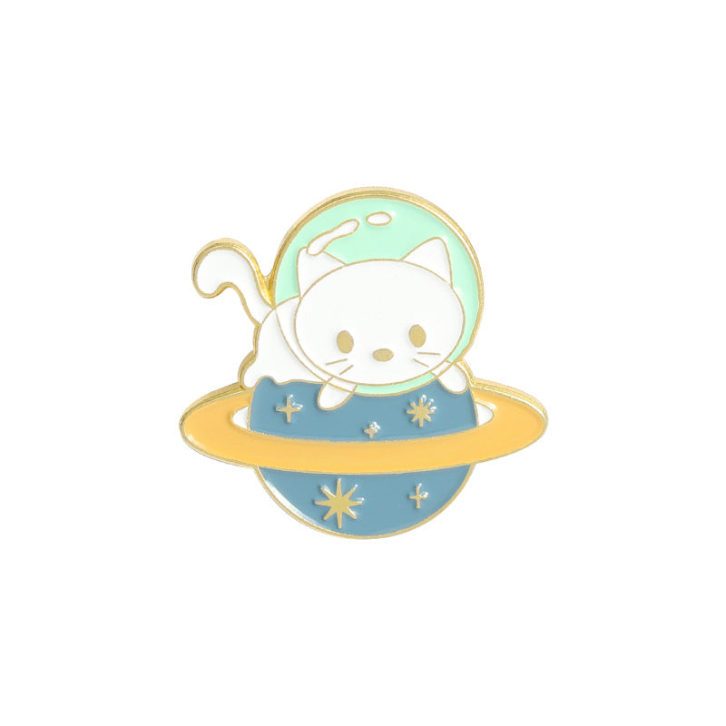 Cat Brooch Pin Badge - Cute Clothing Accessory for Jackets, Bags & Hats